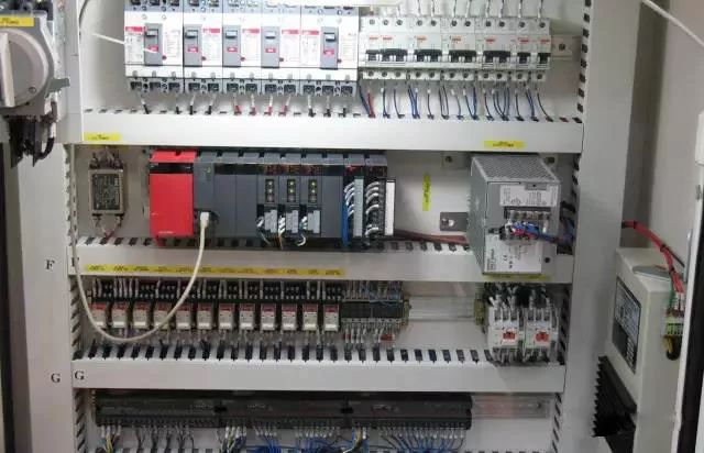 PLC的應用領域_PLC的應用特點