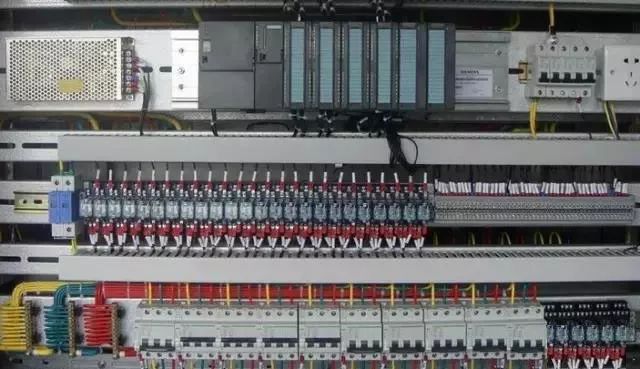 PLC的應用領域_PLC的應用特點