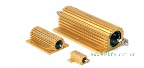 中性點電阻值的選擇若取得太低時,則單相接地電流較大,對通信線路干擾大;若阻值取得太大,則繼電保護動作不可靠。一般來說,中性點電阻中的電流在100~200A時對通信線路的干擾不成問題,在此條件下,10kV架空線路,中性點電阻值為28.80~57.74Ω。對于電纜為主的配電網,根據日本的經驗,中性點電阻中的電流在400~800A時,對通信線的干擾問題不大,據此,10kV電纜配網中性點電阻值的范圍應為7.2~14.4Ω。