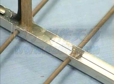 簡單易制的高增益天線UHF Antenna