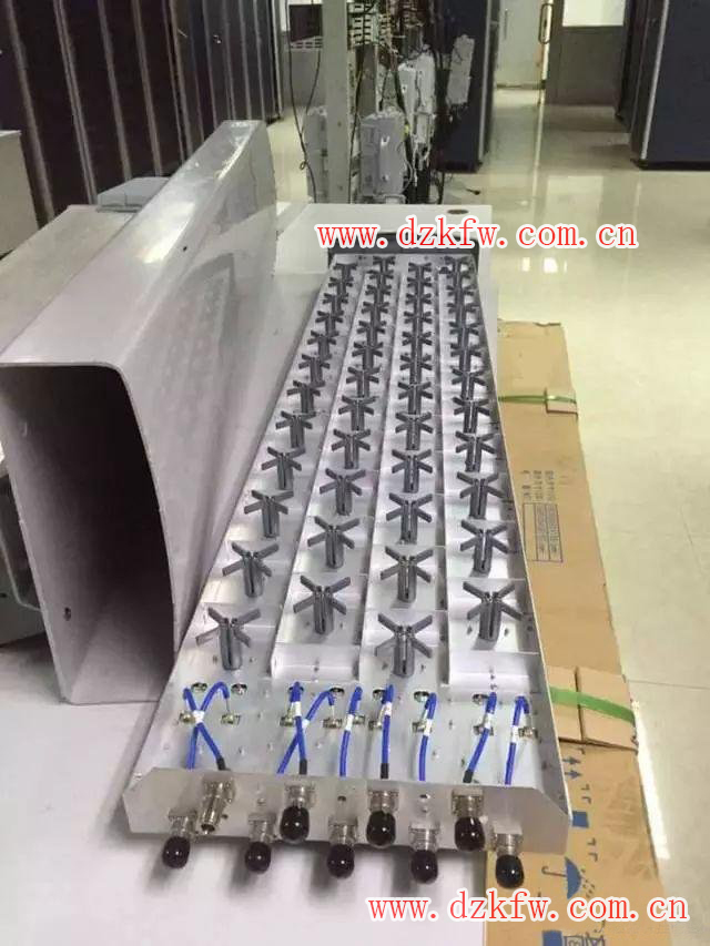 雙極化天線應(yīng)用實(shí)物圖